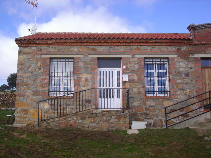 Antiguas escuelas local de la Asociación.